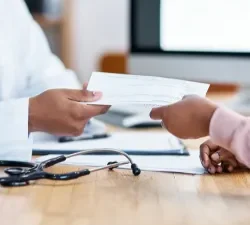 Arbeitnehmer ohne Krankentage: Anreizsysteme und ihre Wirkung